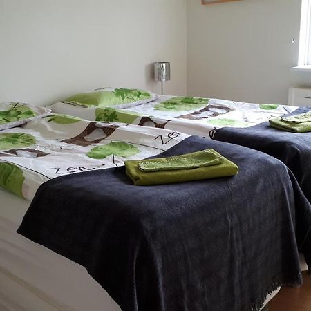 Brunalaug Guesthouse - Holiday Home Eyjafjaroarsveit エクステリア 写真