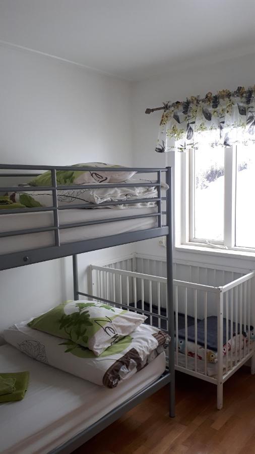 Brunalaug Guesthouse - Holiday Home Eyjafjaroarsveit エクステリア 写真